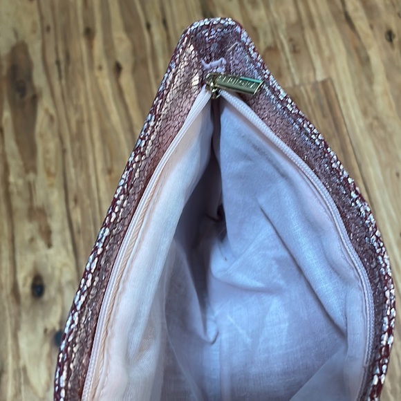 Free with purchase! Sephora Cosmetic Bag - Picture 5 of 6